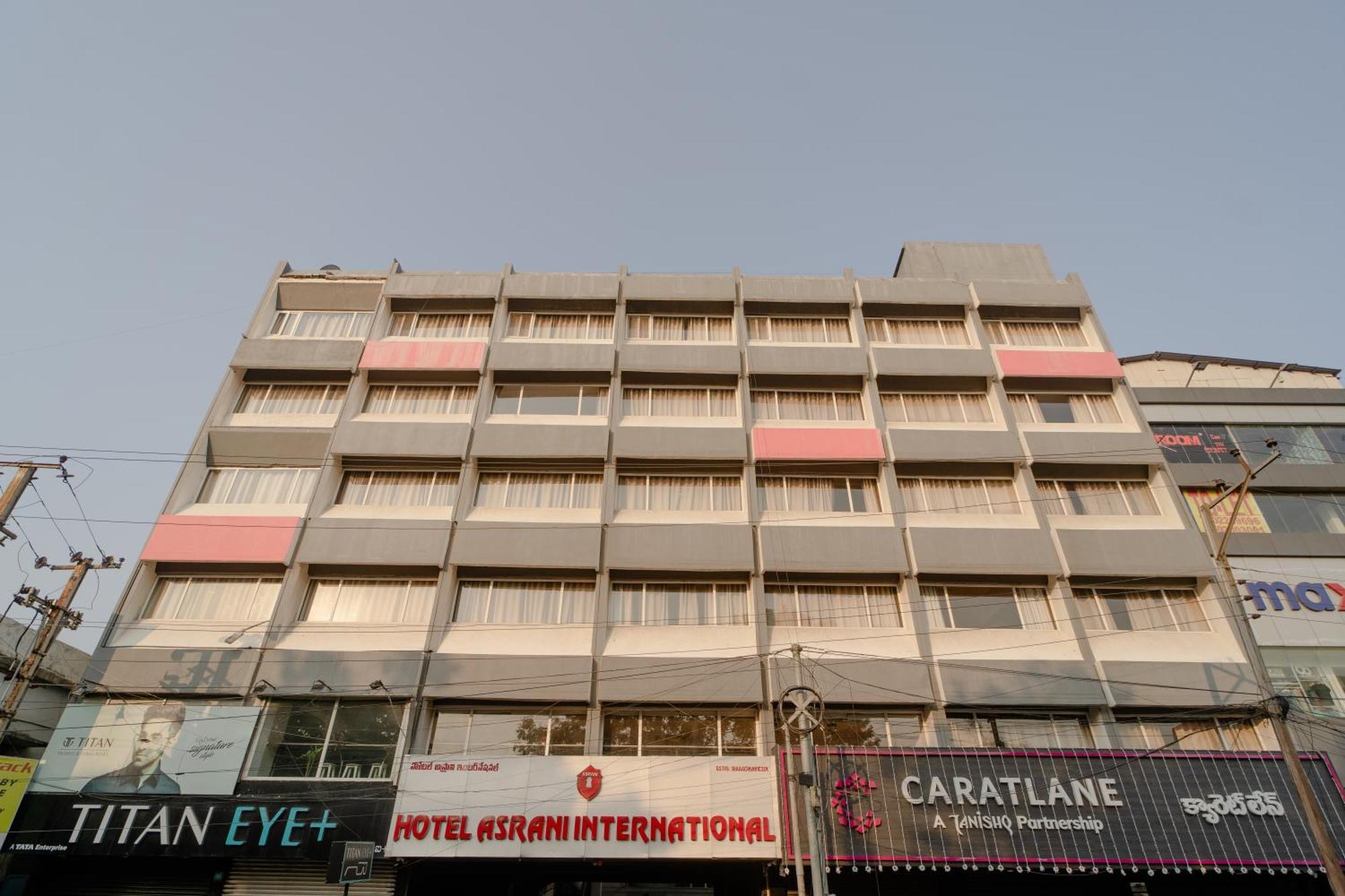 Hotel Asrani International Secundurabad エクステリア 写真